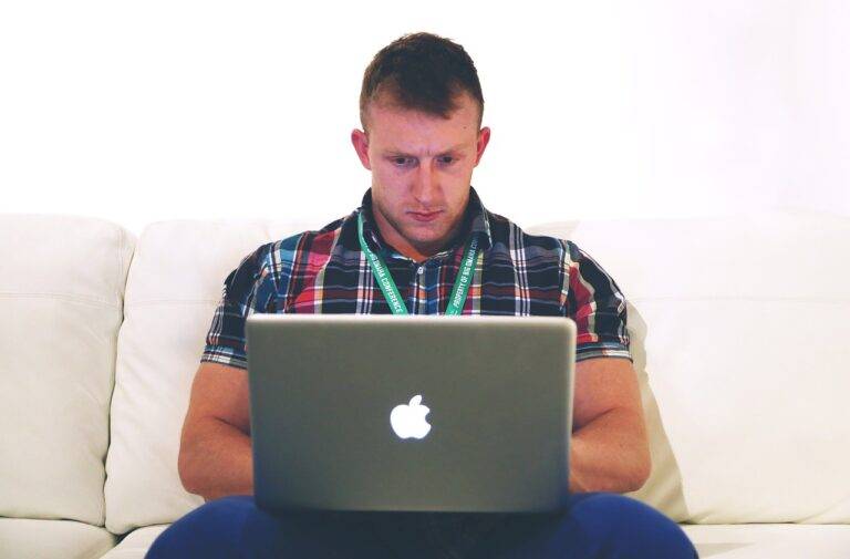 Understanding the Role of Emotional Intelligence in Sales